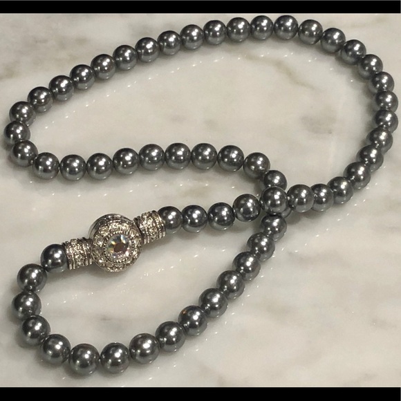 Double Sided Necklace - Picture 3 of 7